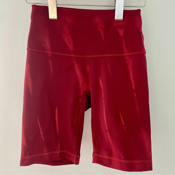 Lululemon Wunder Train High-Rise Short 8" red size 4 - Picture 4 of 11
